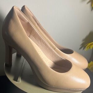 Clarks Collection Women's Beige Heels